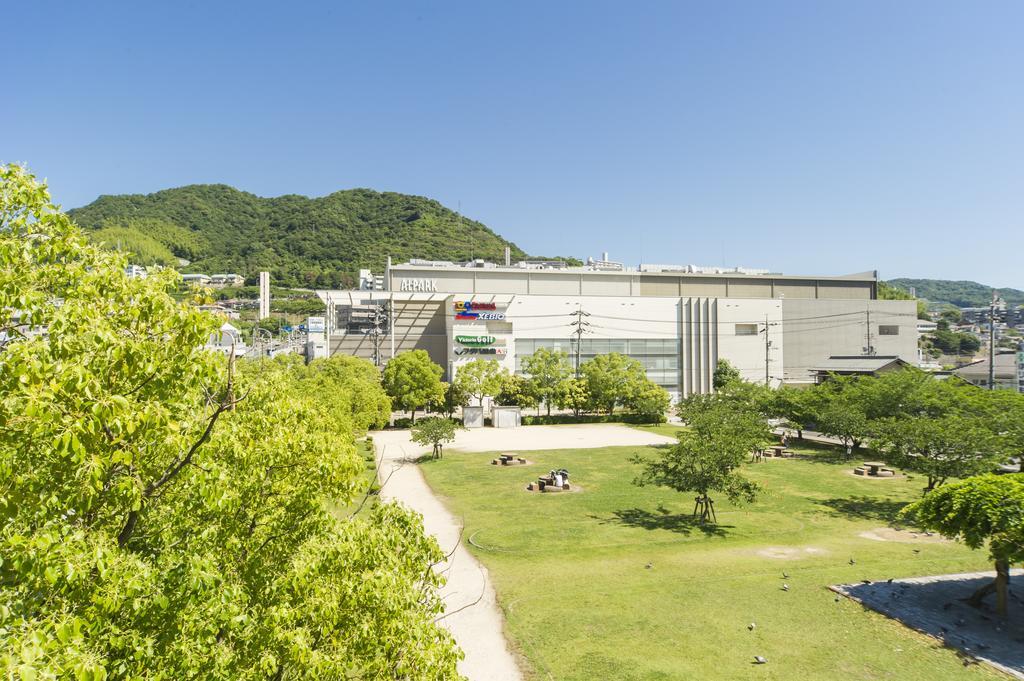 Hotel Hiroshima Sunplaza Exterior foto