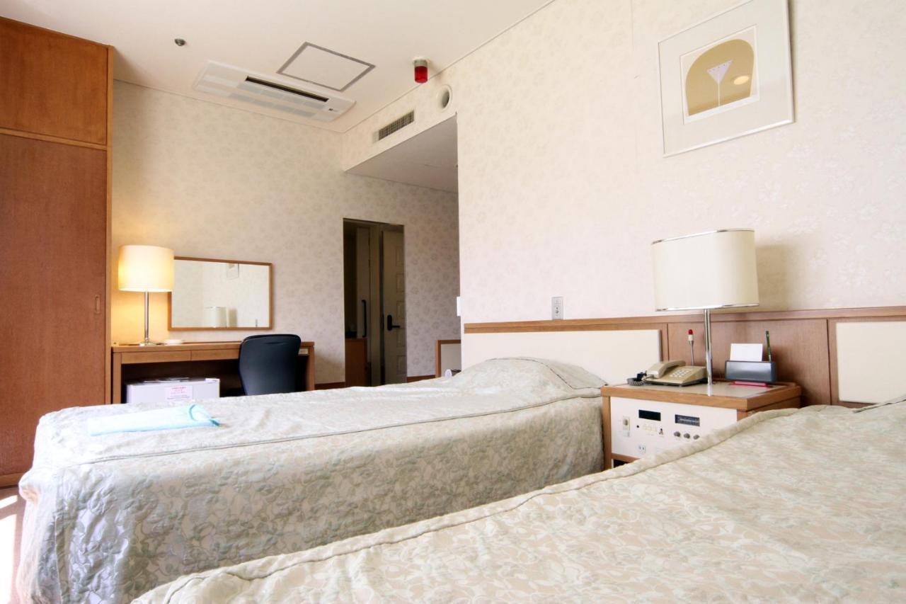 Hotel Hiroshima Sunplaza Exterior foto